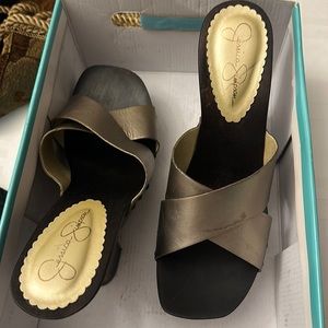 Jessica Simpson heels